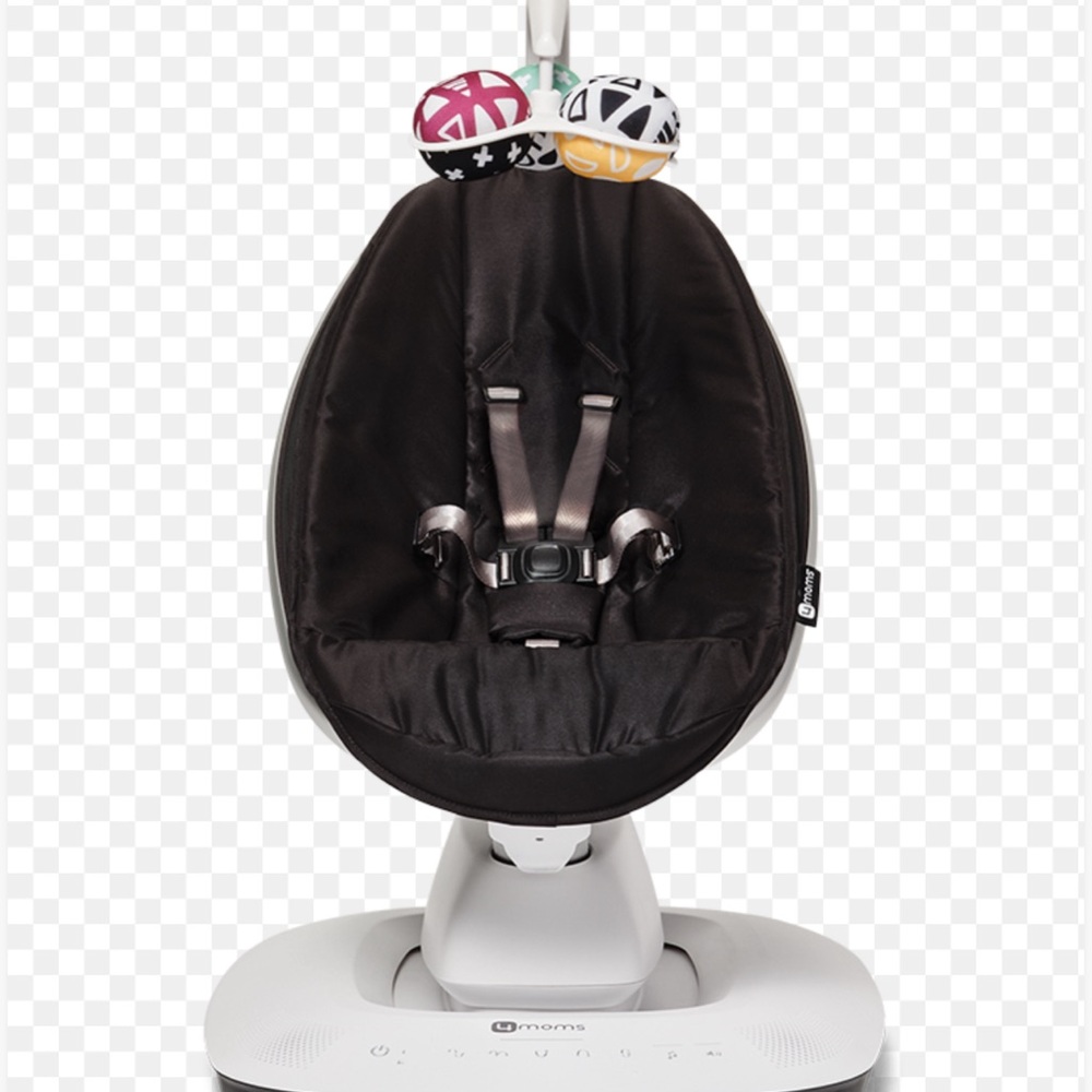 Baby swing, in great condition barely used !